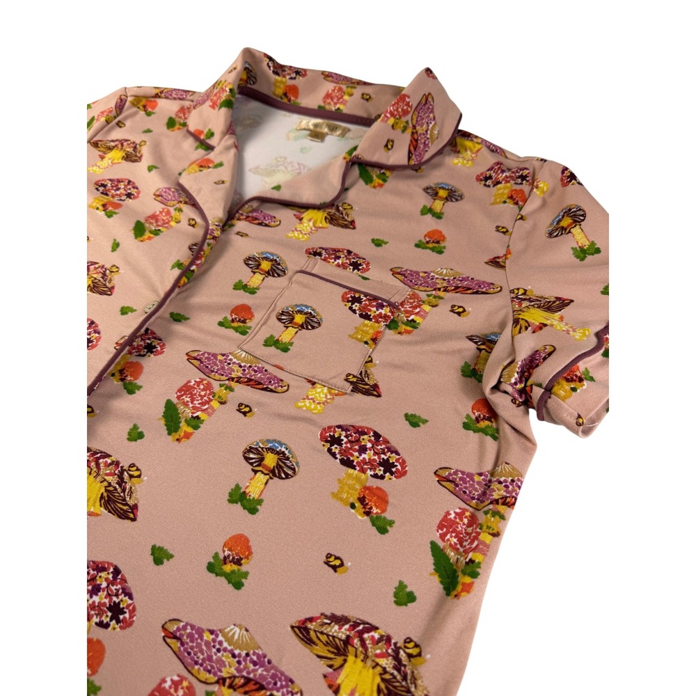 Haute Dreamz Mushroom Print PJ Top XL Pink Button Down Short Sleeve Sleepwear